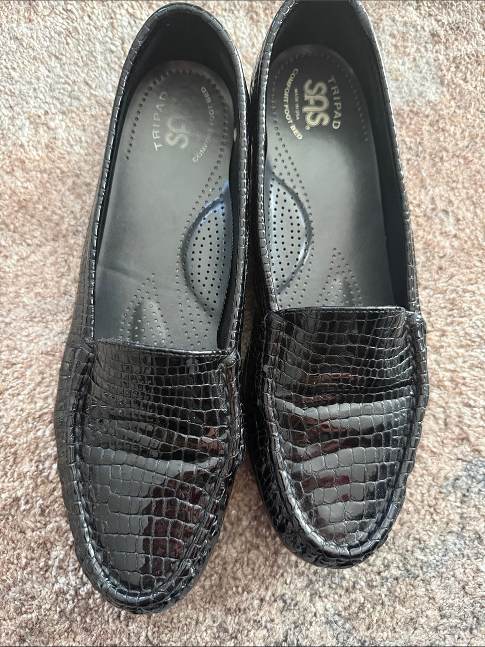 SAS Black Croc-Embossed Men's Slip-On Loafers